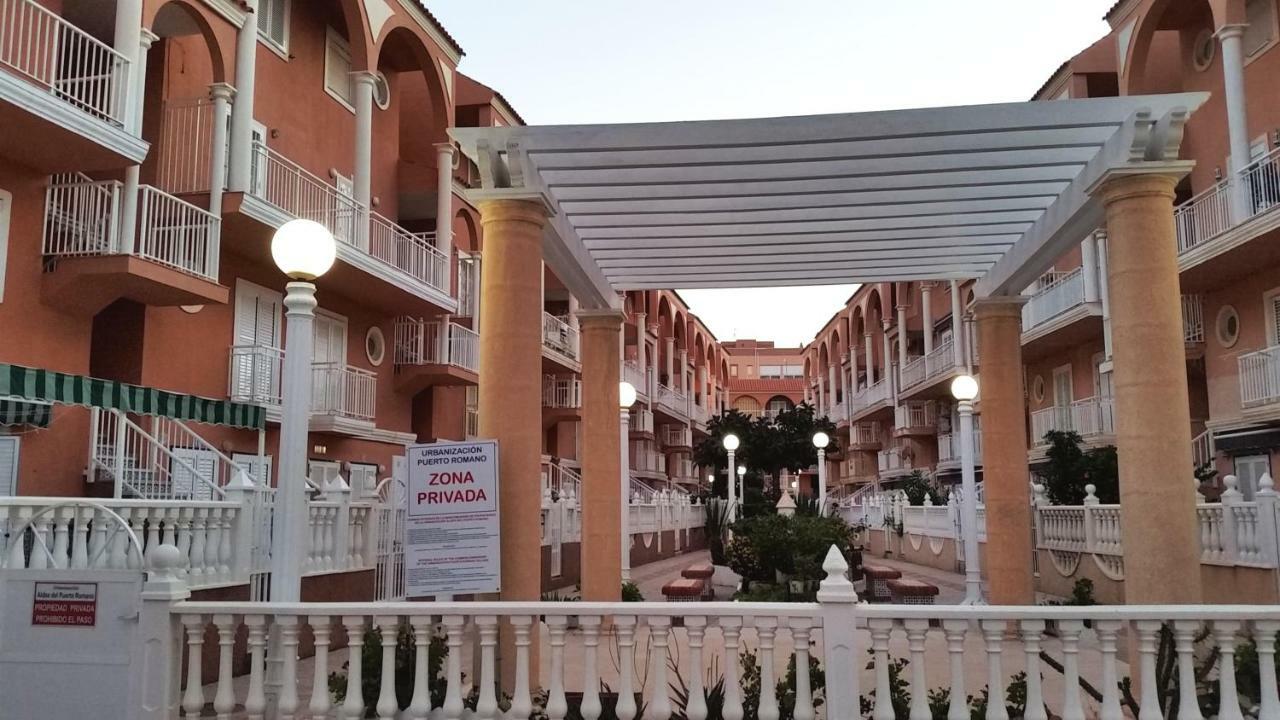 Urbanizacion Puerto Romano - Playa Ла-Мата Экстерьер фото